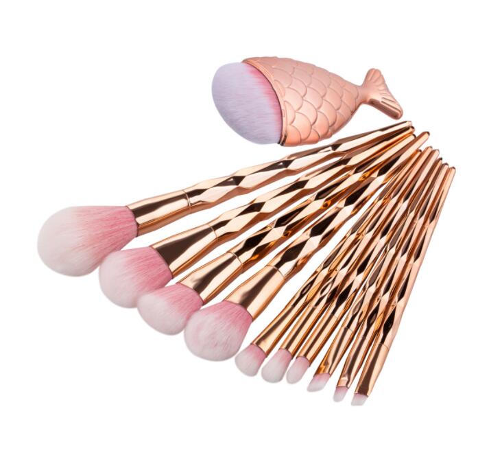 1pc Diamond Fish Makeup Brush Set Foundation Blend Power Eyeshadow Contour Concealer Blush Cosmetic Beauty Make Up 1pc Diamond Fish Makeup Brush Set Foundation Blend Power Eyeshadow Contour Concealer Blush Cosmetic Beauty Make Up